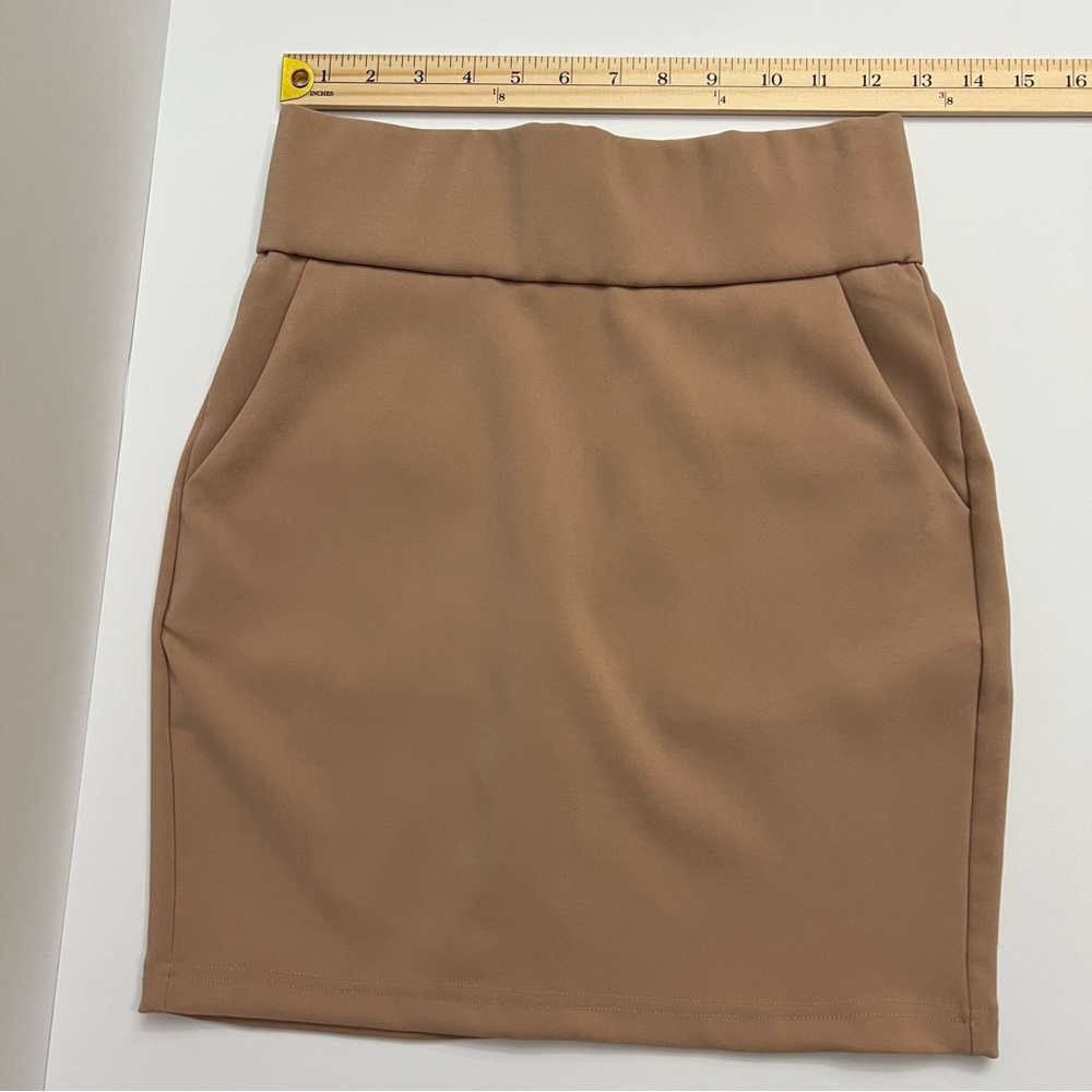 6 Pairs of Akira Skirts Size Small Bundle - Picture 15 of 16